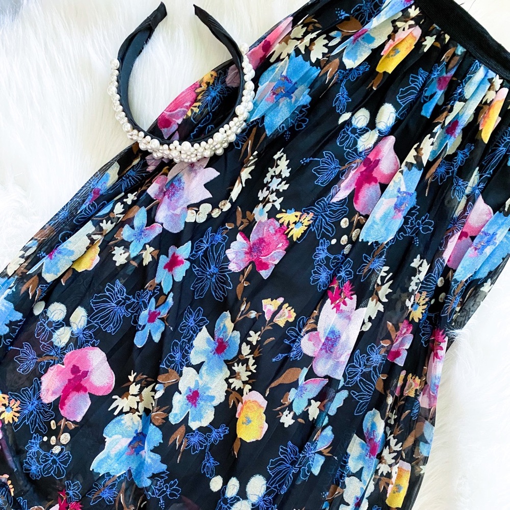 Plus size flowy skirt